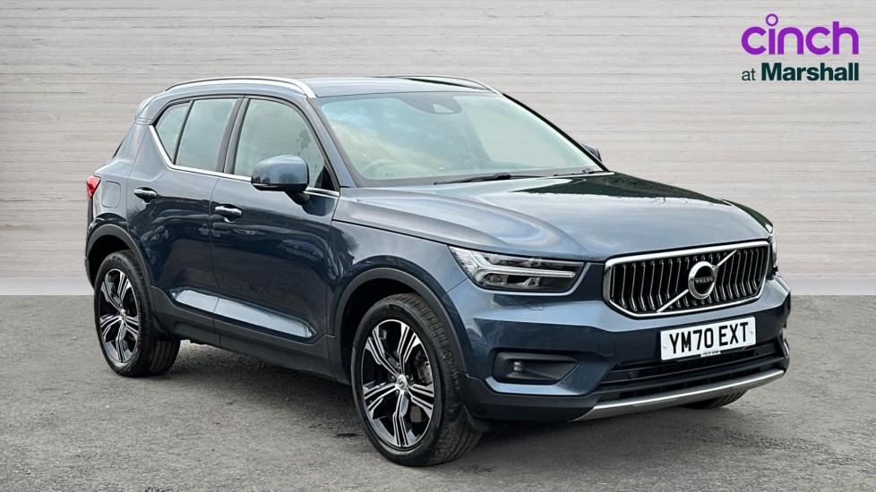 Main listing image - Volvo XC40 Recharge