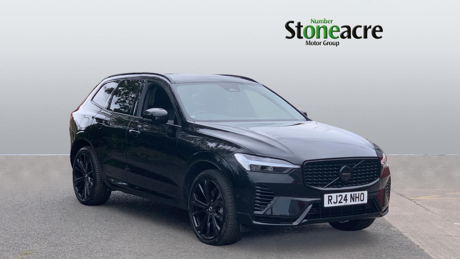 Main listing image - Volvo XC60