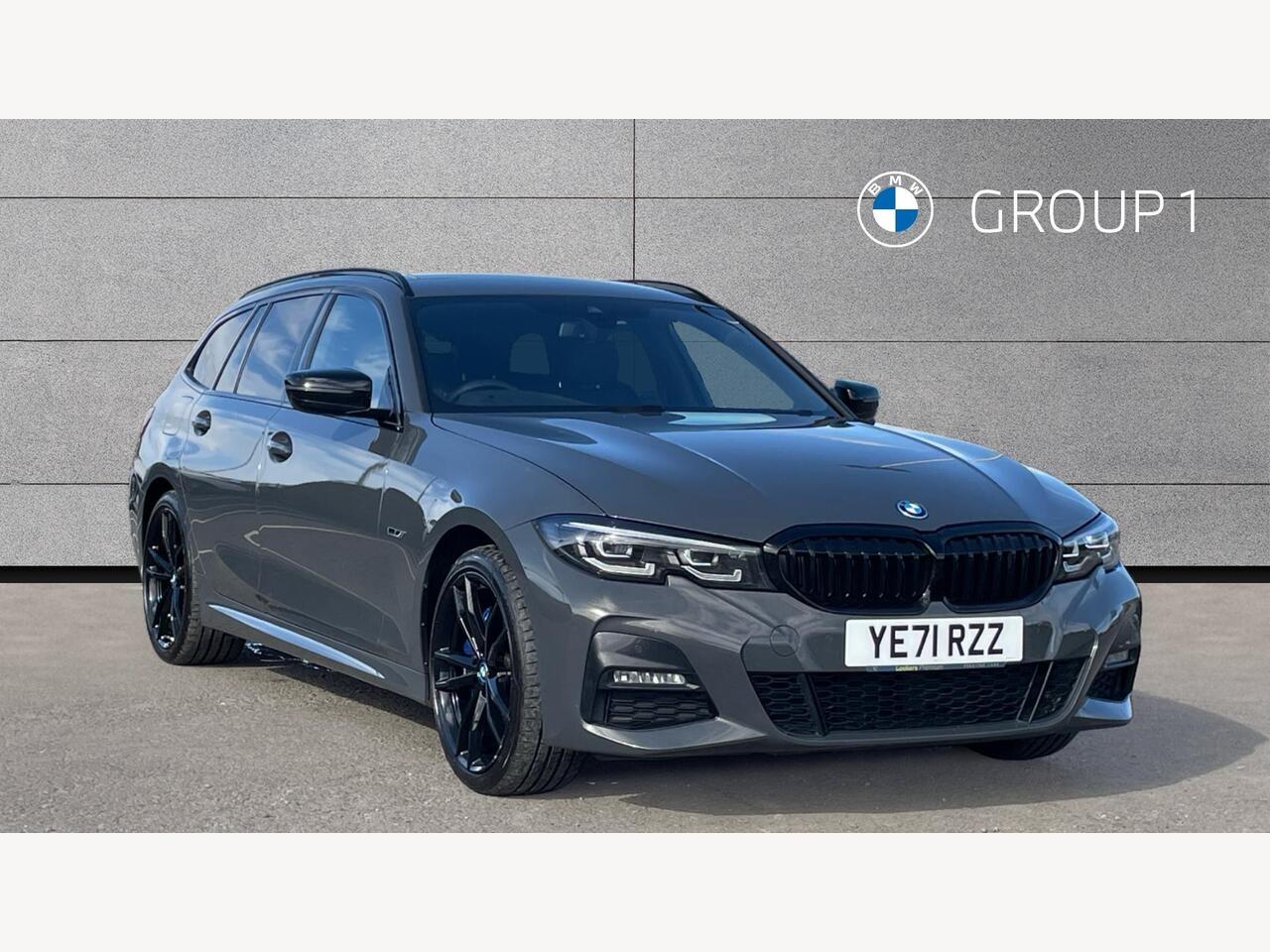Main listing image - BMW 3 Series Touring