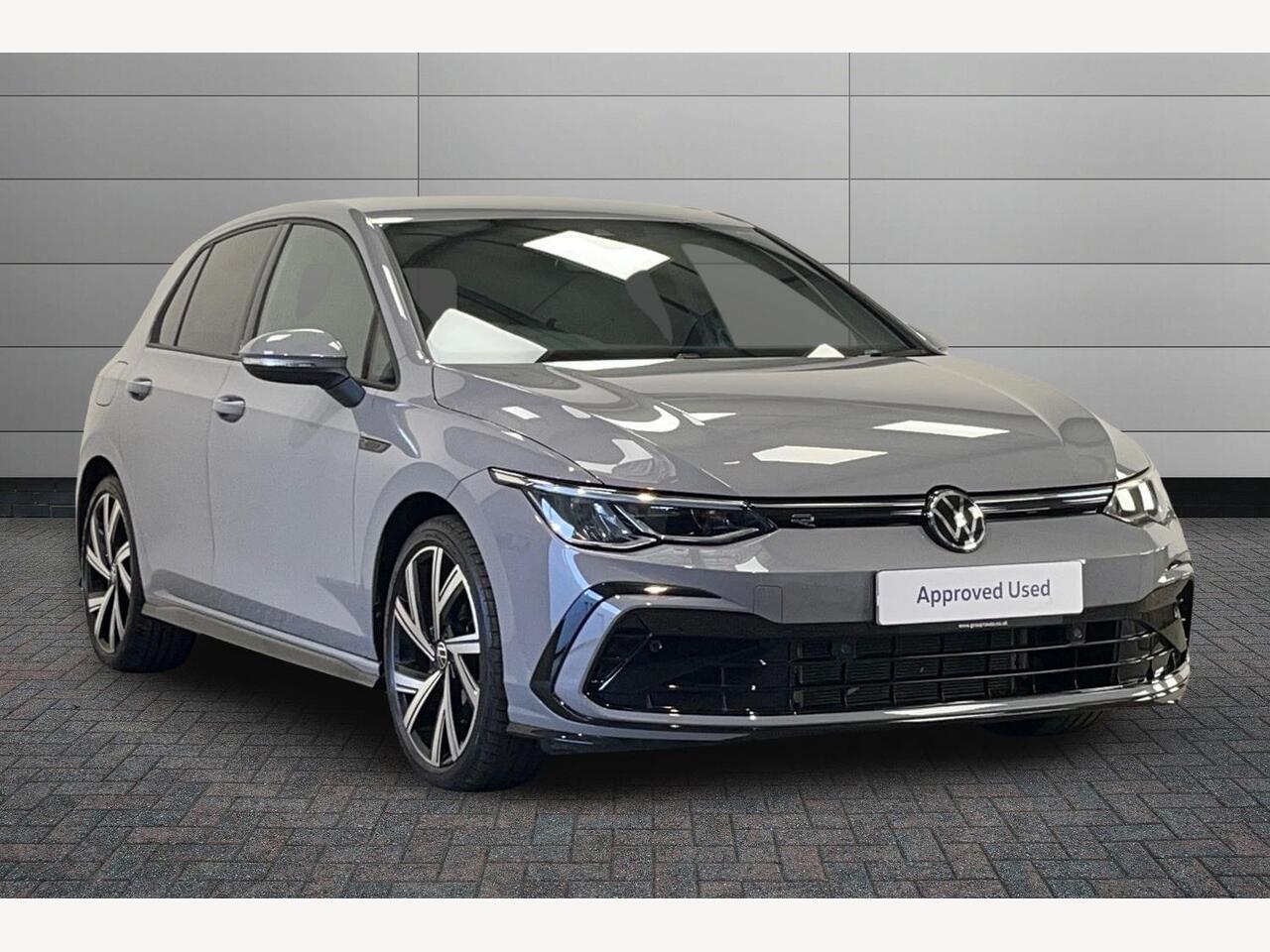 Main listing image - Volkswagen Golf