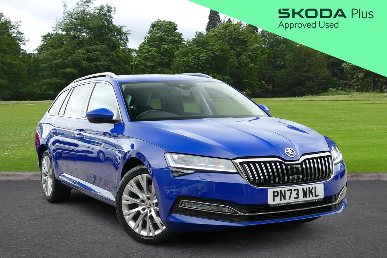 Main listing image - Skoda Superb