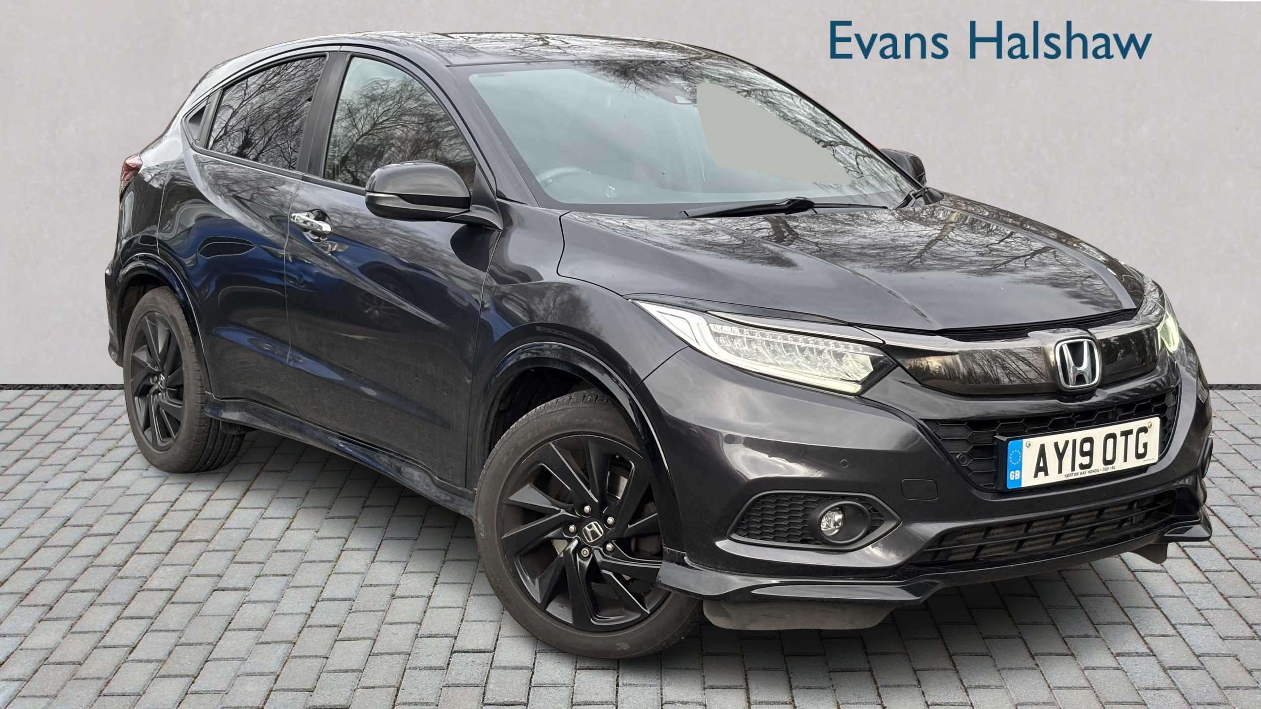 Main listing image - Honda HR-V