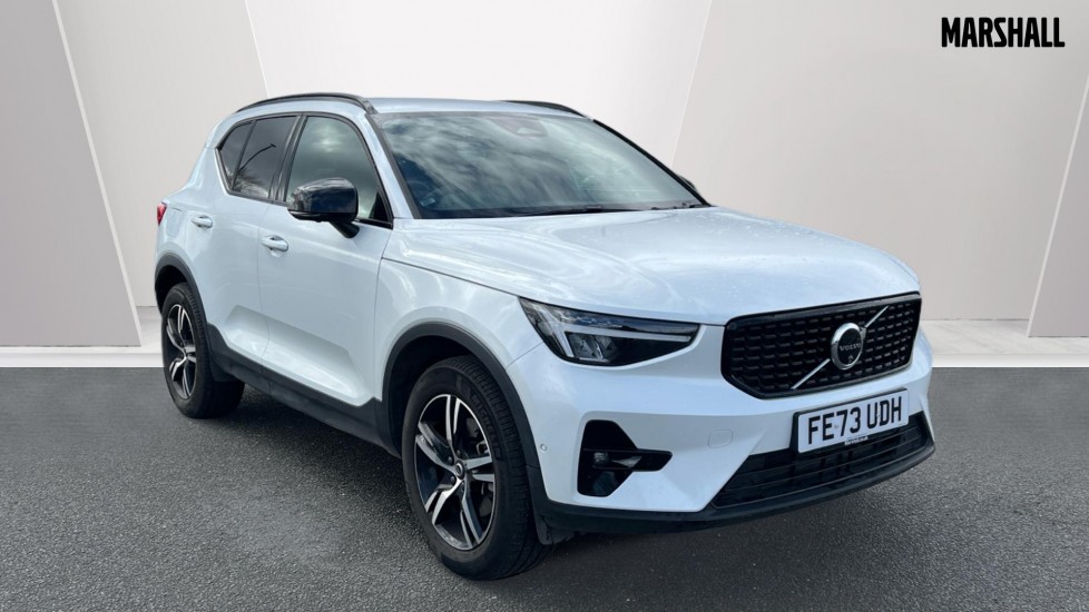Main listing image - Volvo XC40
