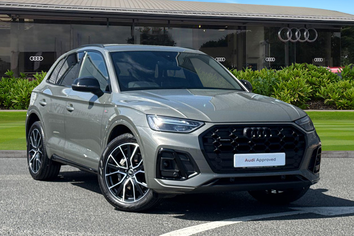 Main listing image - Audi Q5