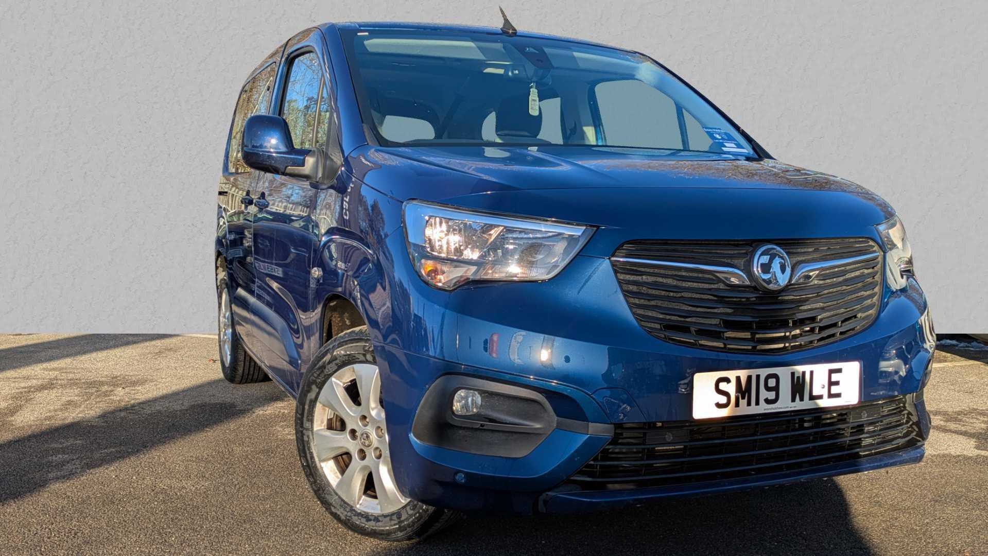 Main listing image - Vauxhall Combo Life