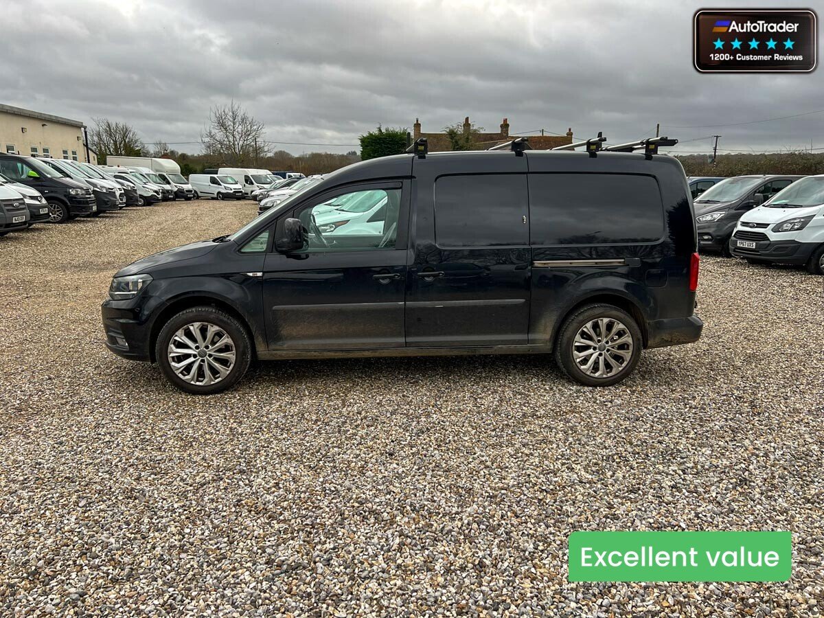 Main listing image - Volkswagen Caddy Maxi