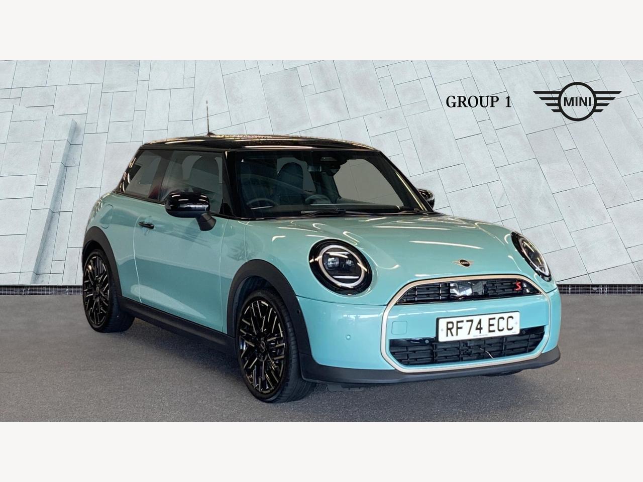 Main listing image - MINI Hatchback