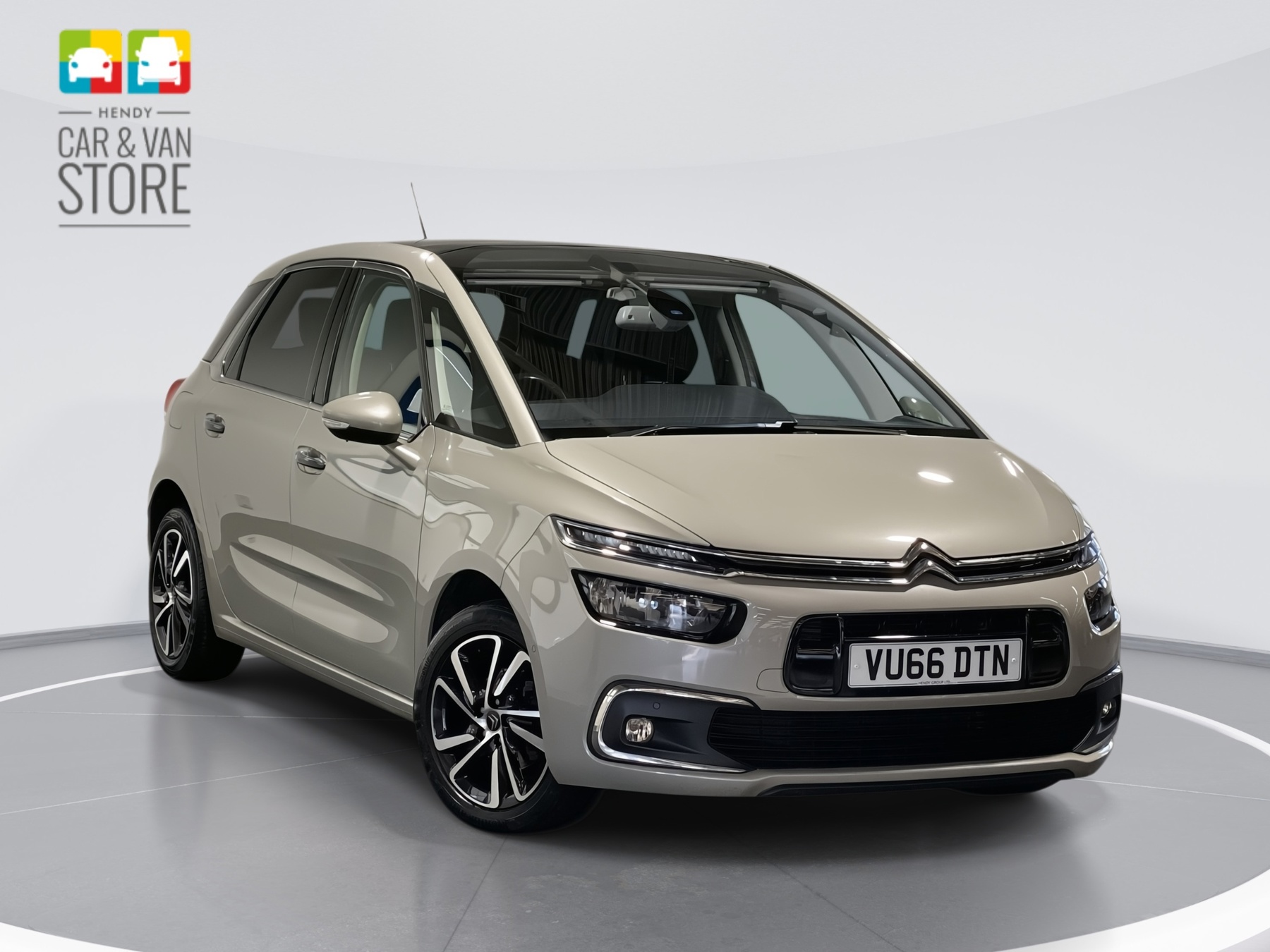 Main listing image - Citroen C4 Picasso