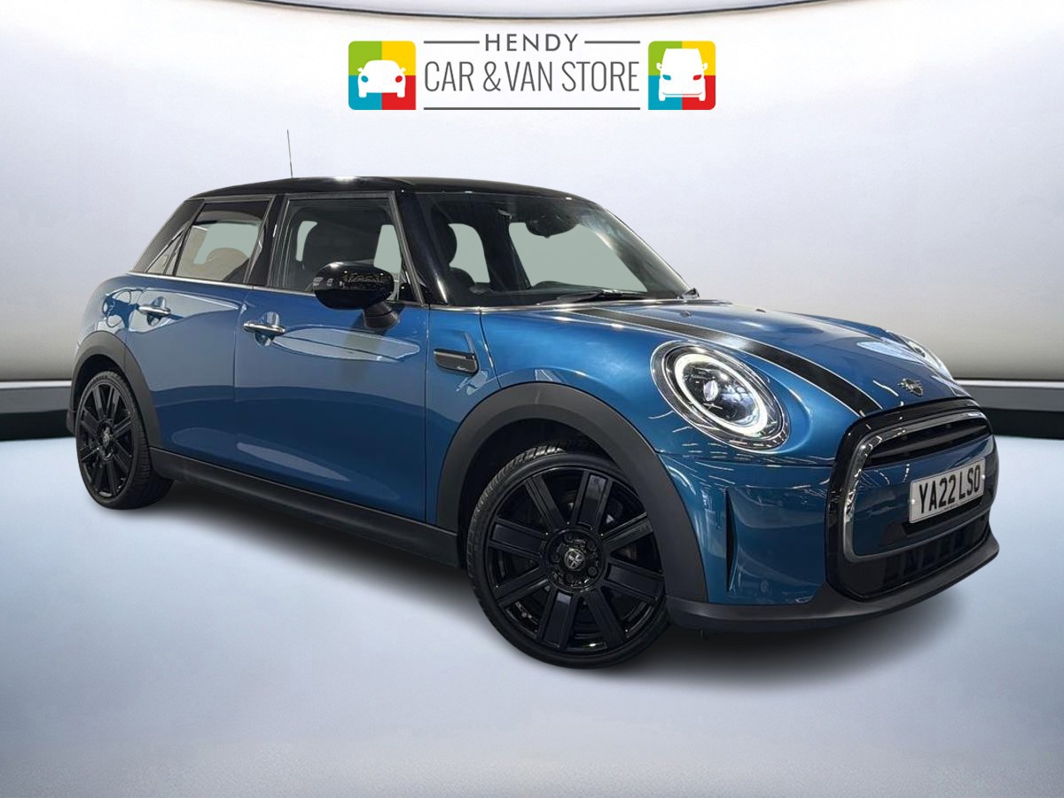 Main listing image - MINI Hatchback 5dr