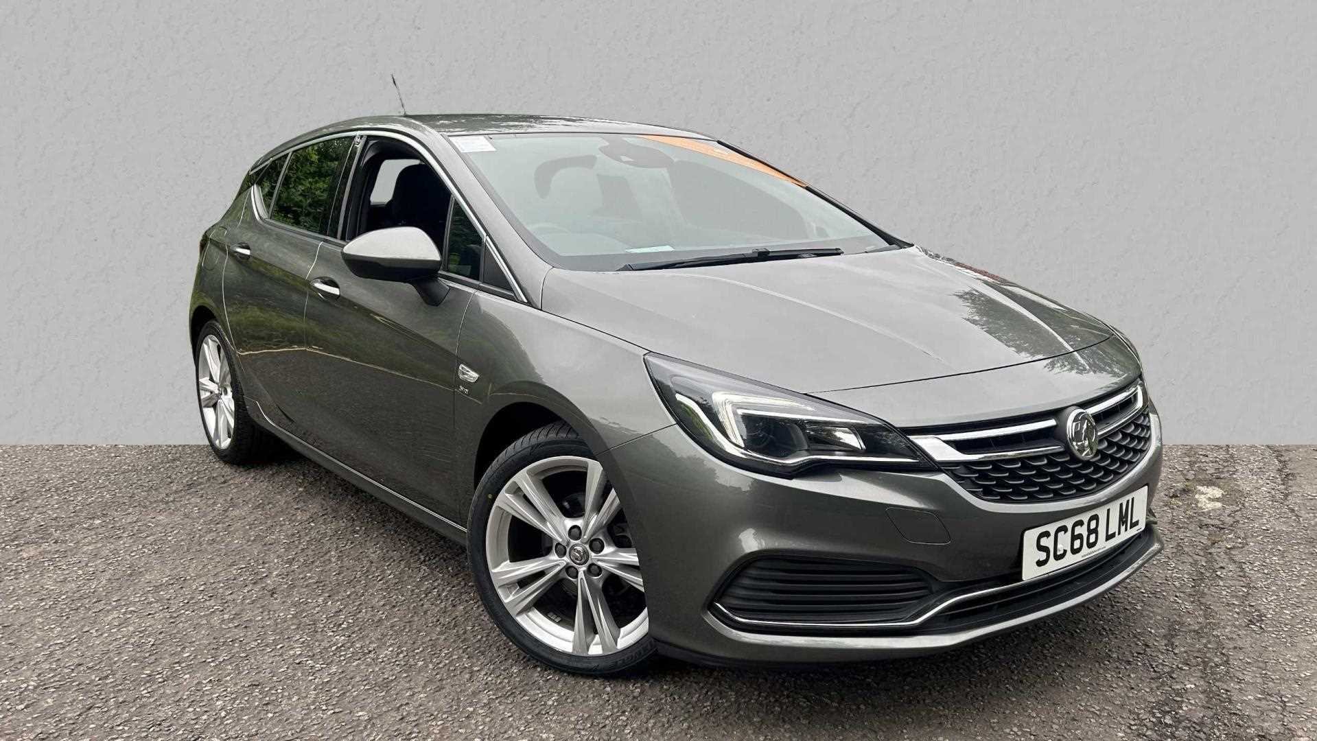 Main listing image - Vauxhall Astra