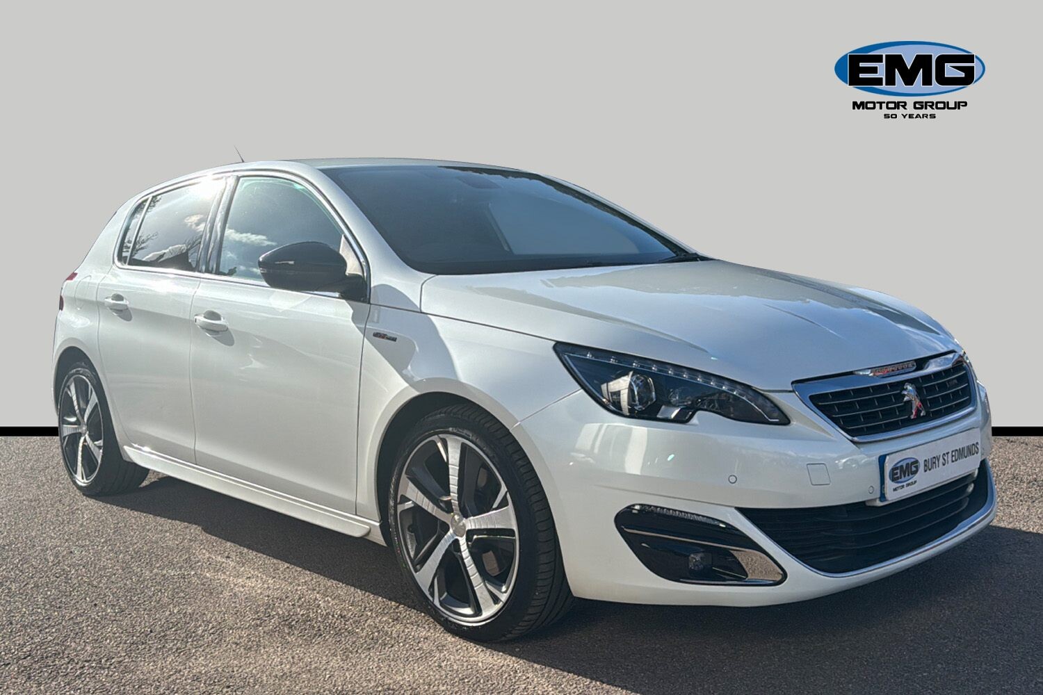 Main listing image - Peugeot 308