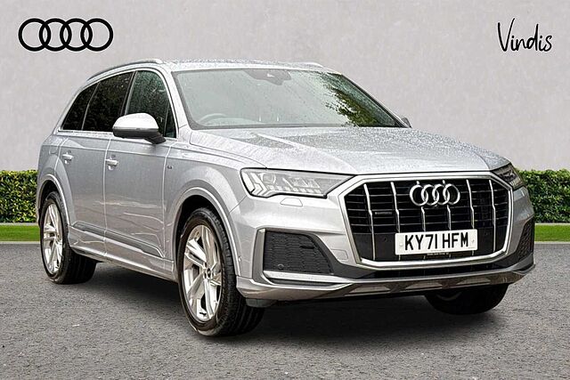 Main listing image - Audi Q7