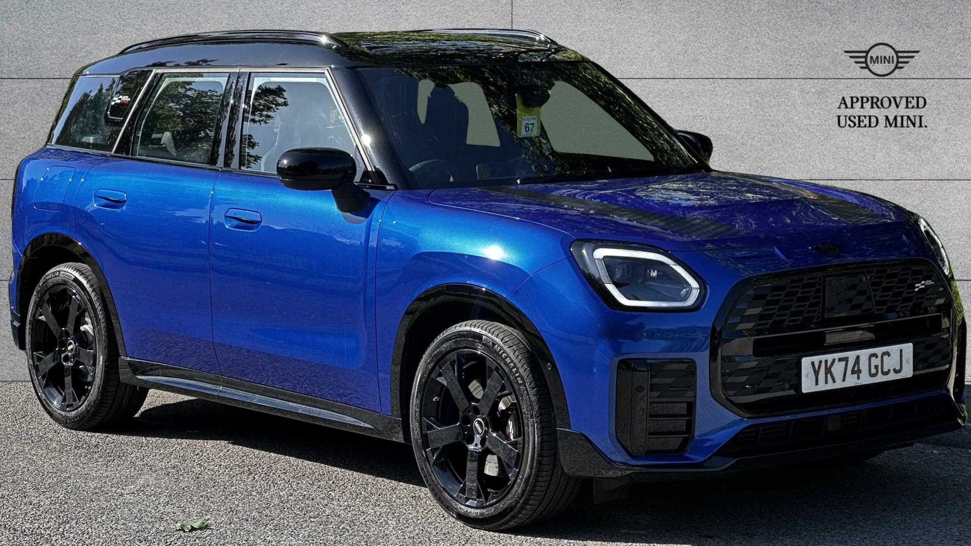 Main listing image - MINI Countryman