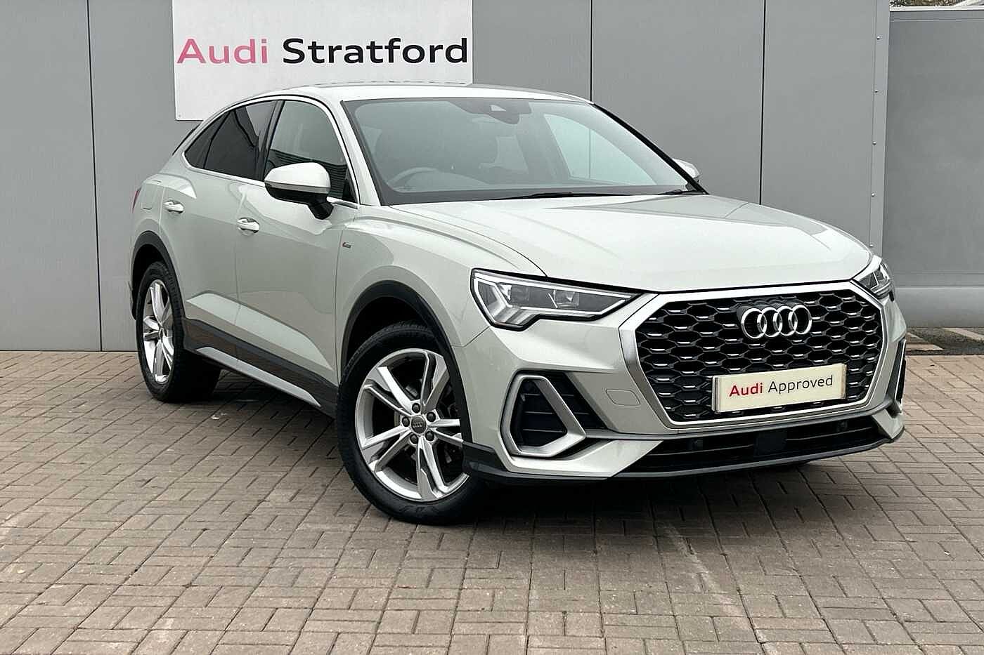 Main listing image - Audi Q3