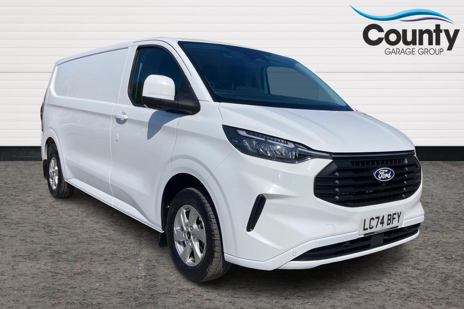 Main listing image - Ford Transit Custom