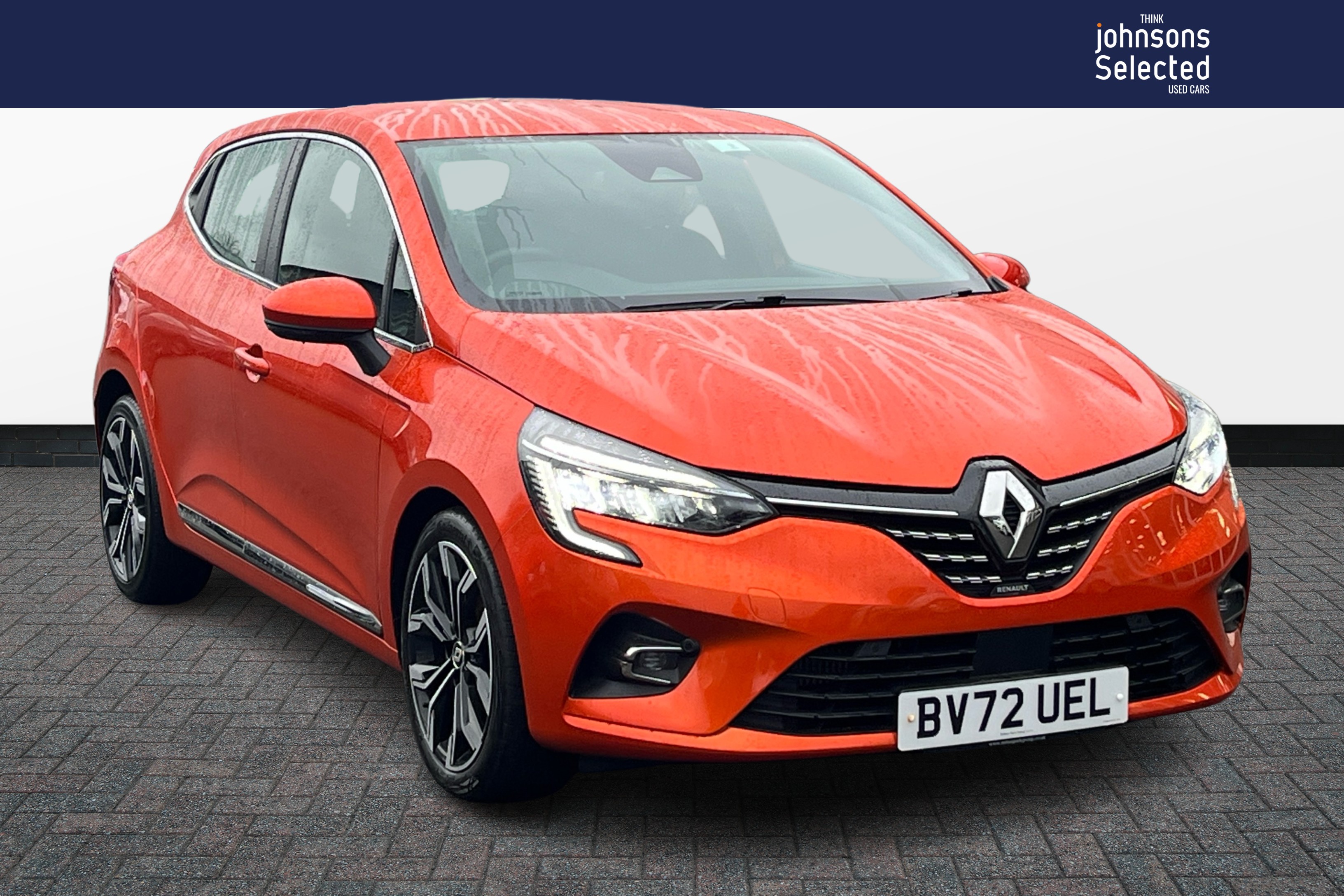 Main listing image - Renault Clio