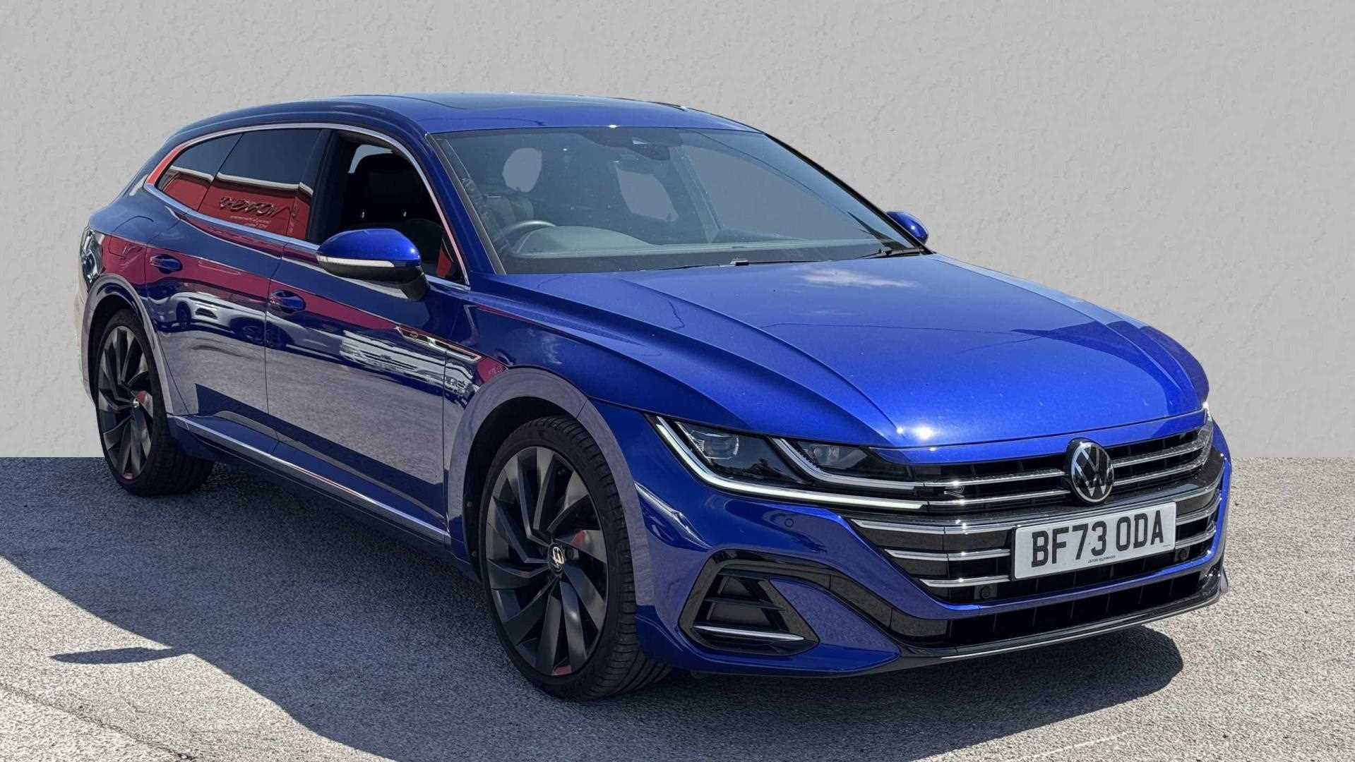 Main listing image - Volkswagen Arteon Shooting Brake