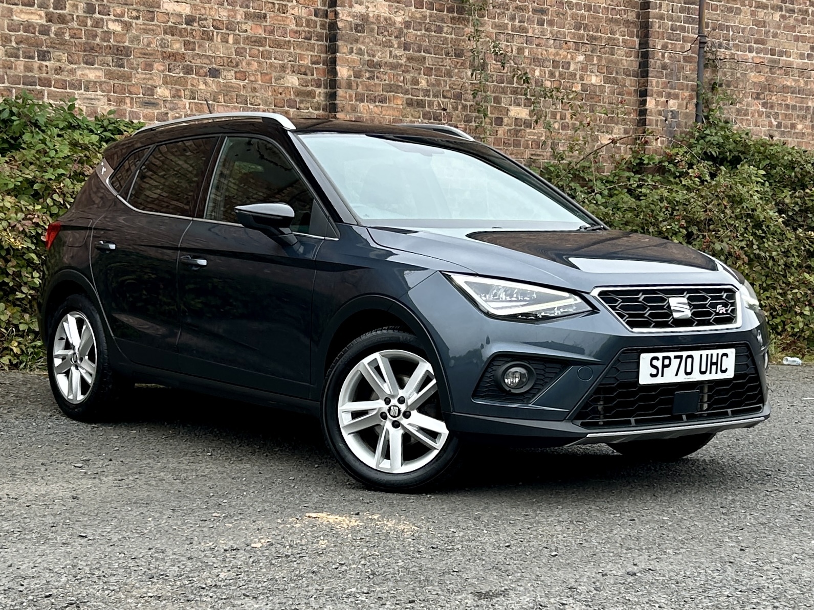 Main listing image - SEAT Arona