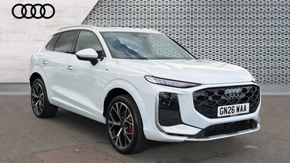 Main listing image - Audi Q3