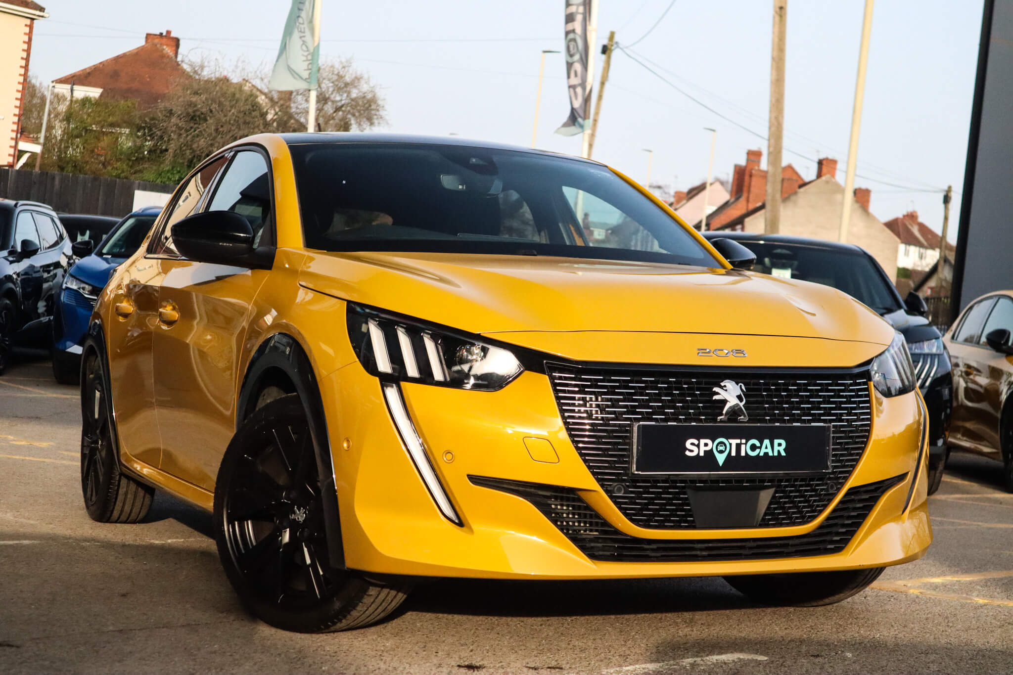 Main listing image - Peugeot 208