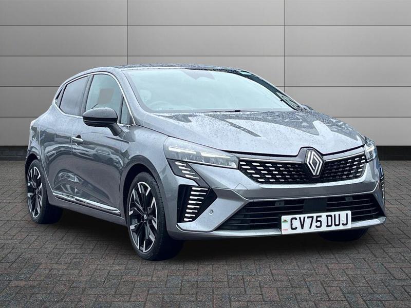 Main listing image - Renault Clio
