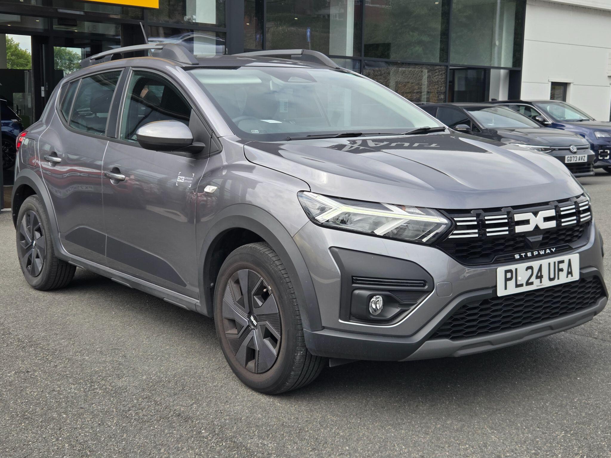 Main listing image - Dacia Sandero Stepway