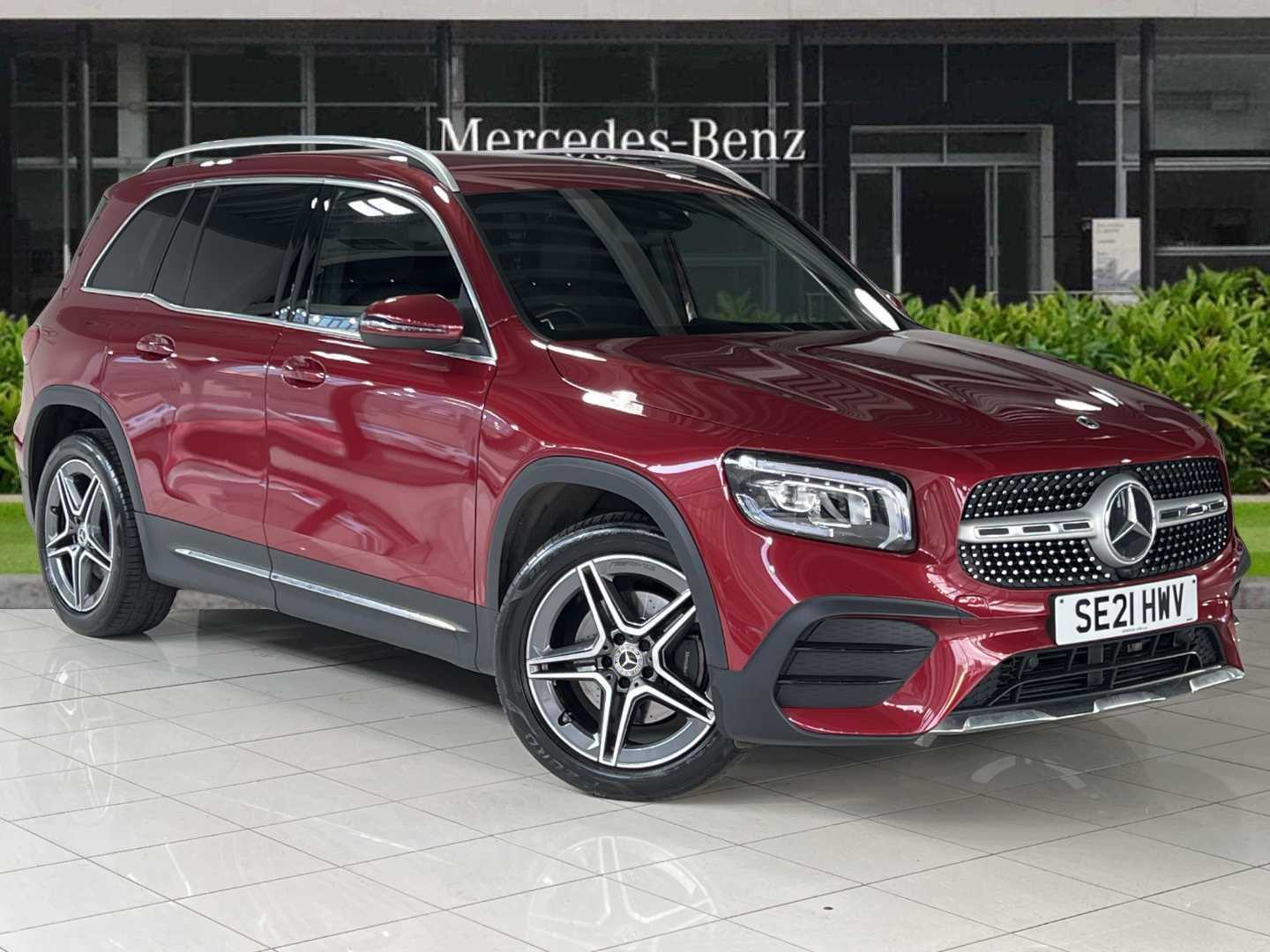 Main listing image - Mercedes-Benz GLB