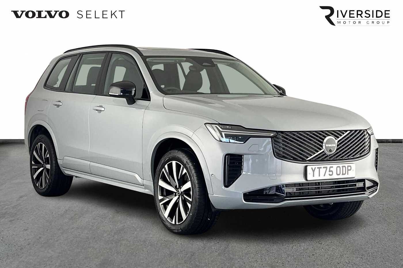 Main listing image - Volvo XC90