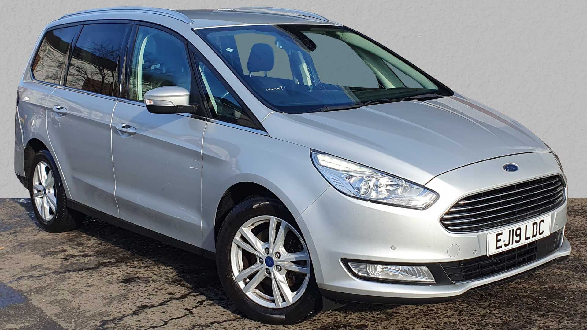 Main listing image - Ford Galaxy