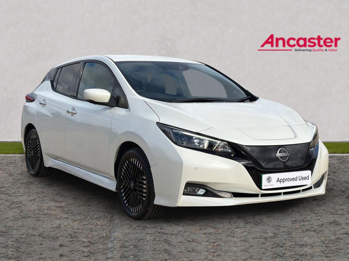 Main listing image - Nissan Leaf