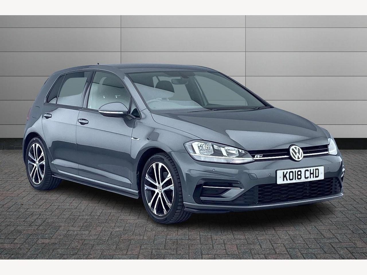 Main listing image - Volkswagen Golf