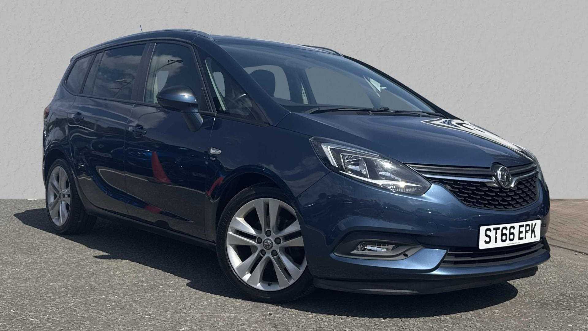 Main listing image - Vauxhall Zafira
