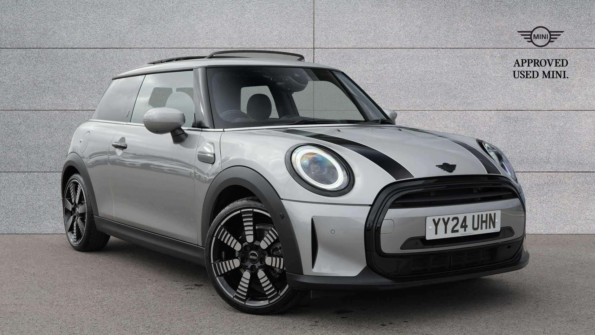 Main listing image - MINI Hatchback