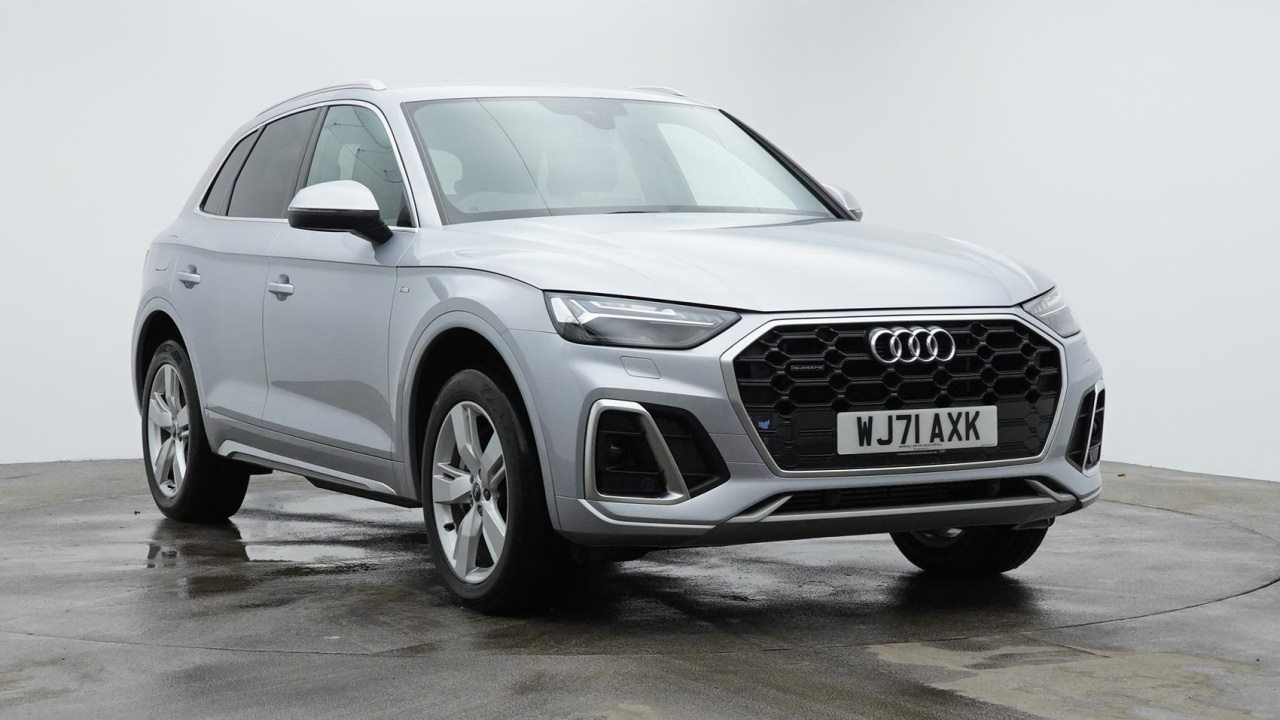 Main listing image - Audi Q5