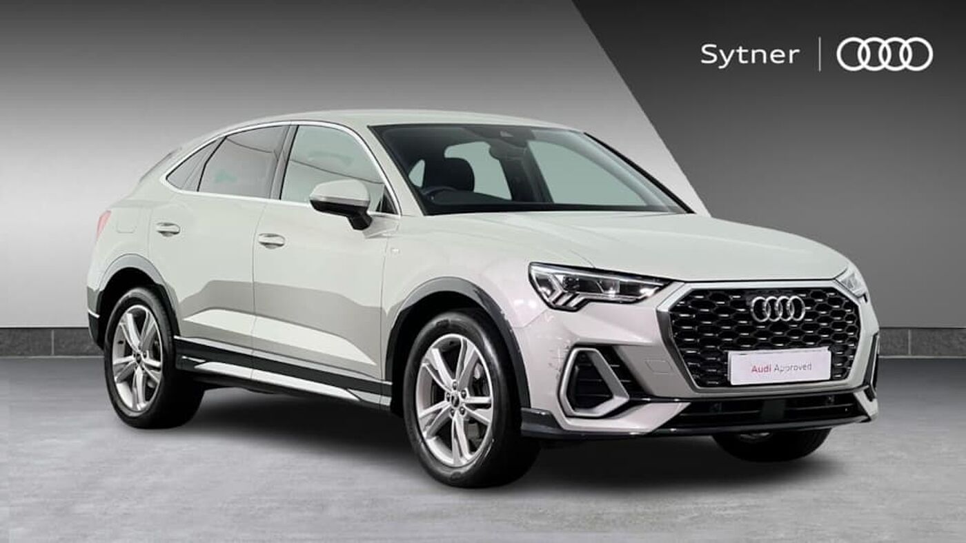 Main listing image - Audi Q3