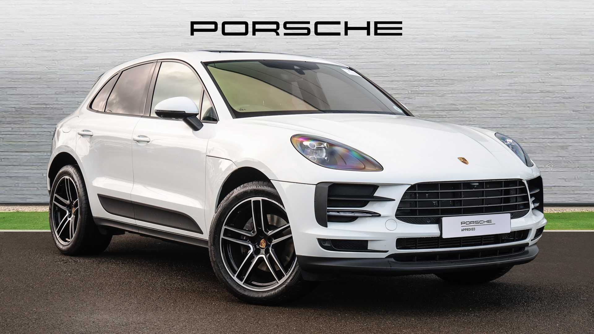 Main listing image - Porsche Macan