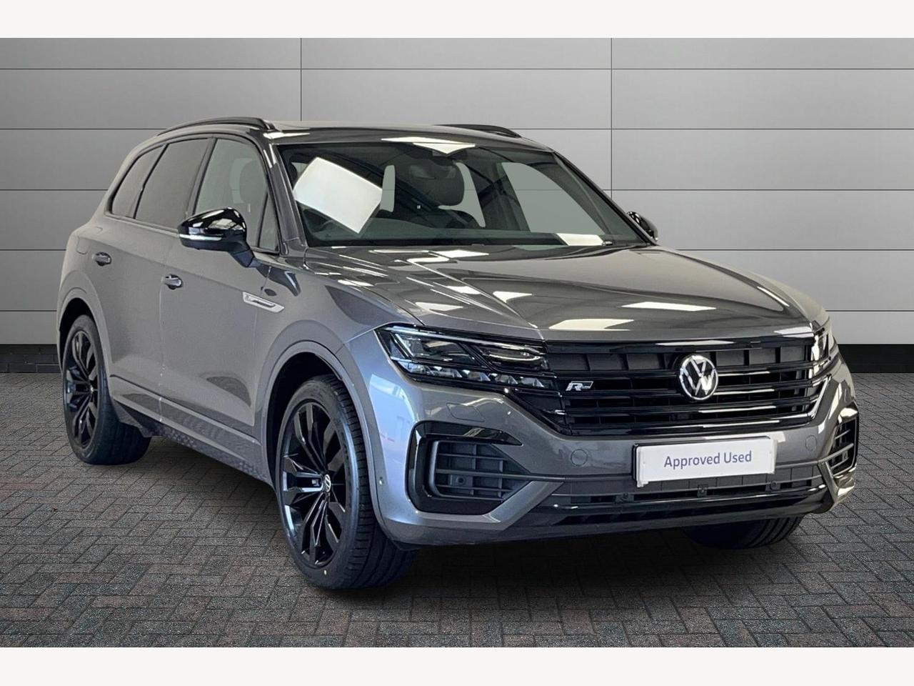 Main listing image - Volkswagen Touareg