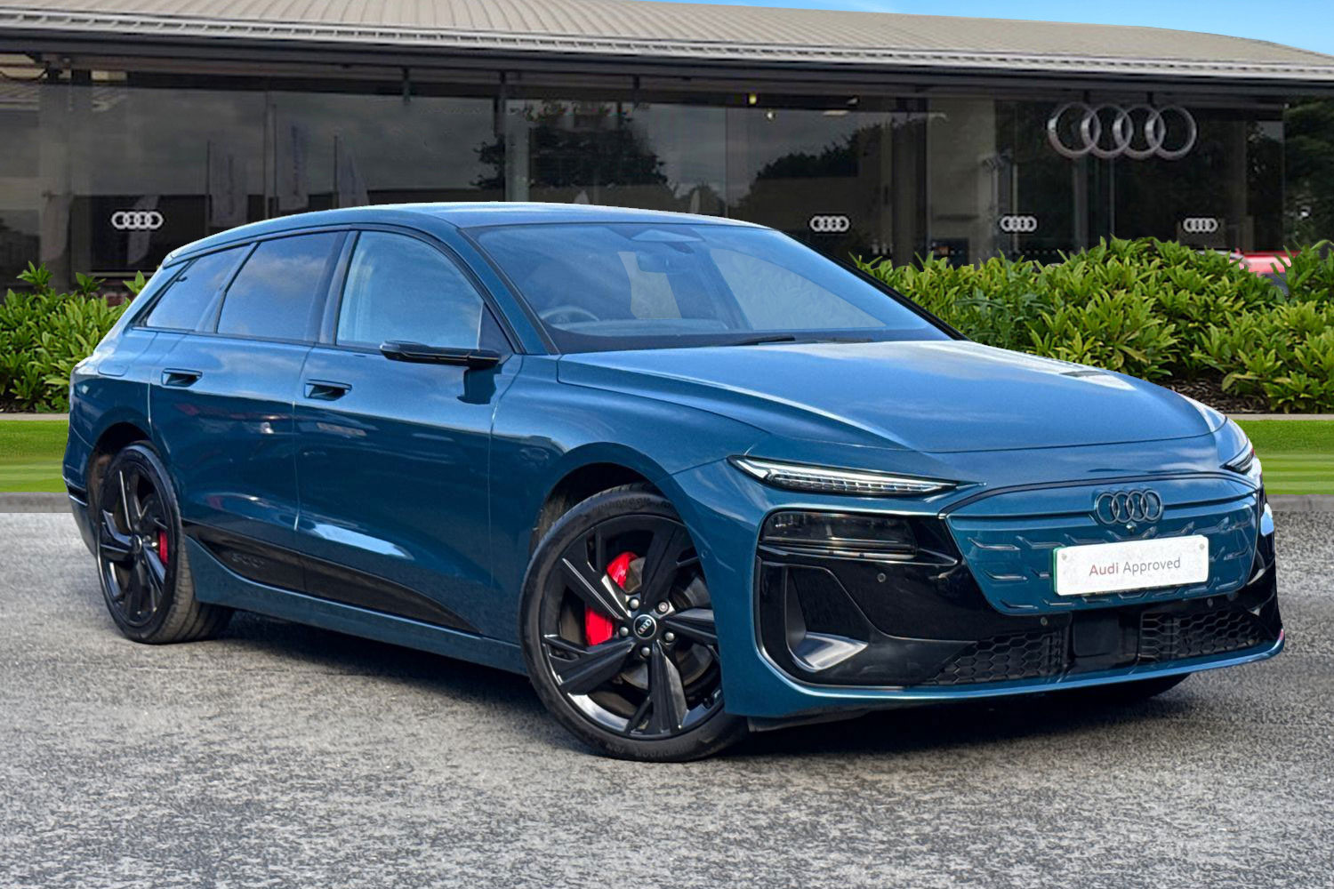 Main listing image - Audi e-tron