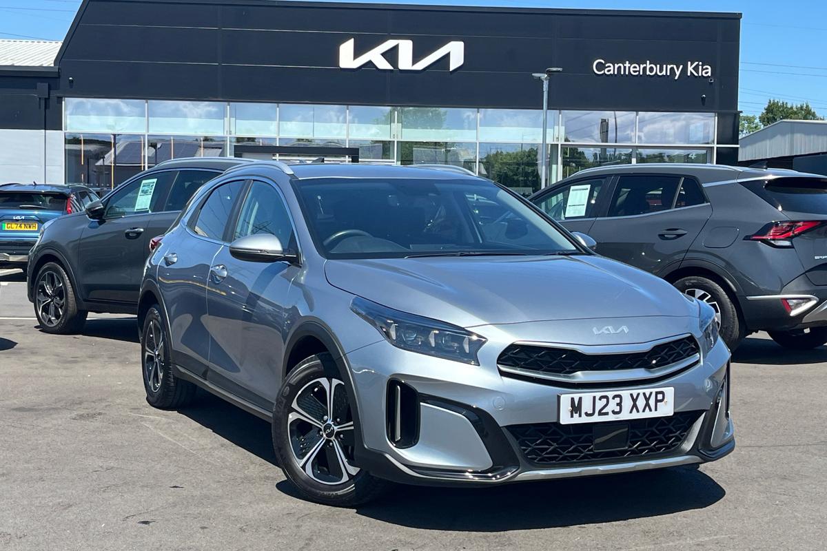 Main listing image - Kia XCeed