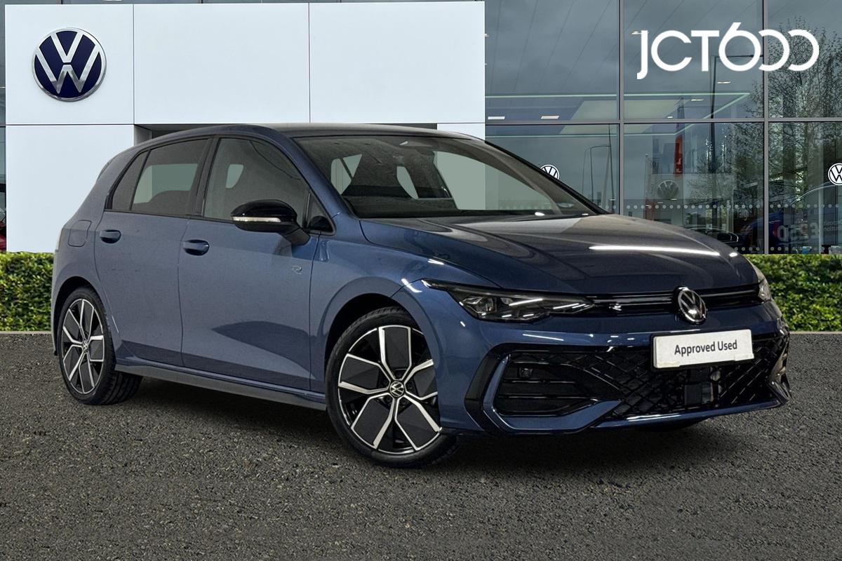 Main listing image - Volkswagen Golf