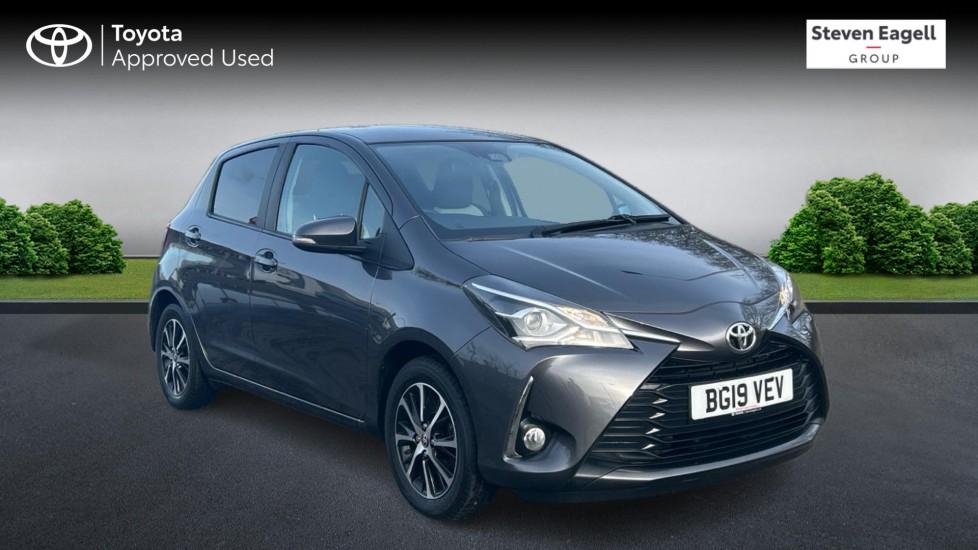 Main listing image - Toyota Yaris