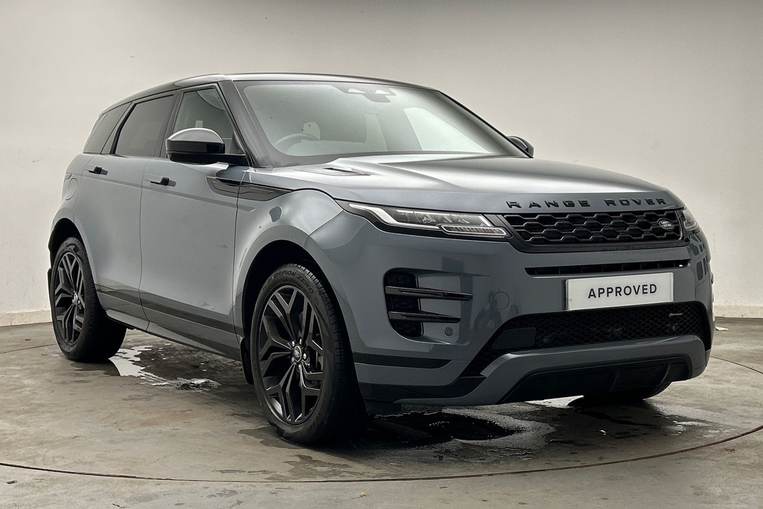 Main listing image - Land Rover Range Rover Evoque