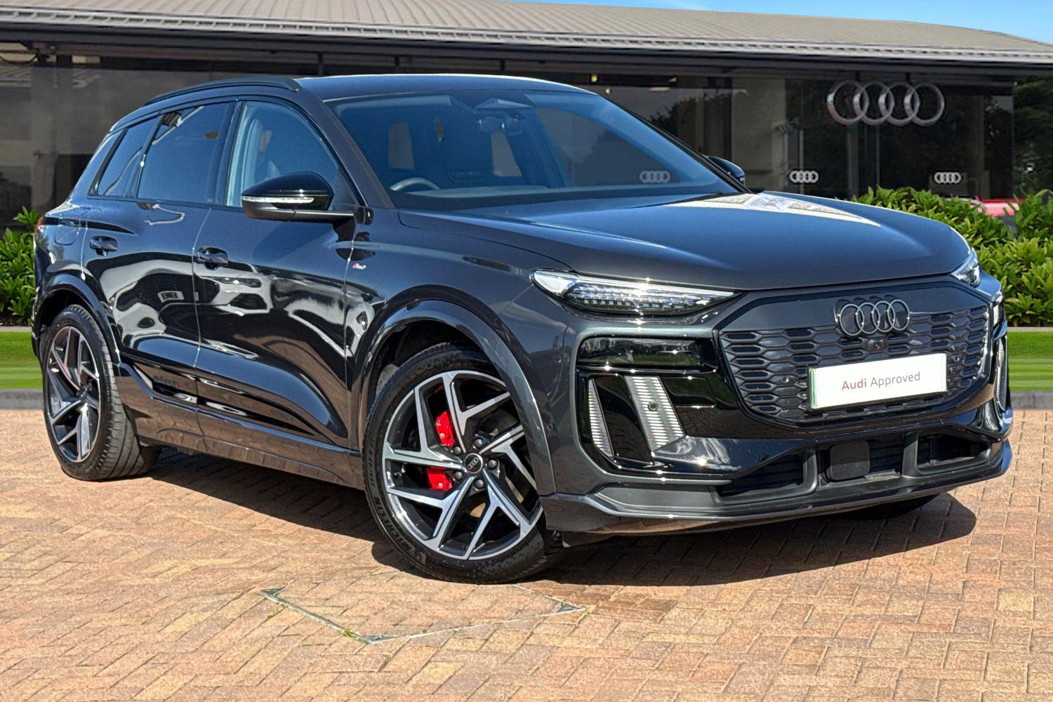Main listing image - Audi Q6