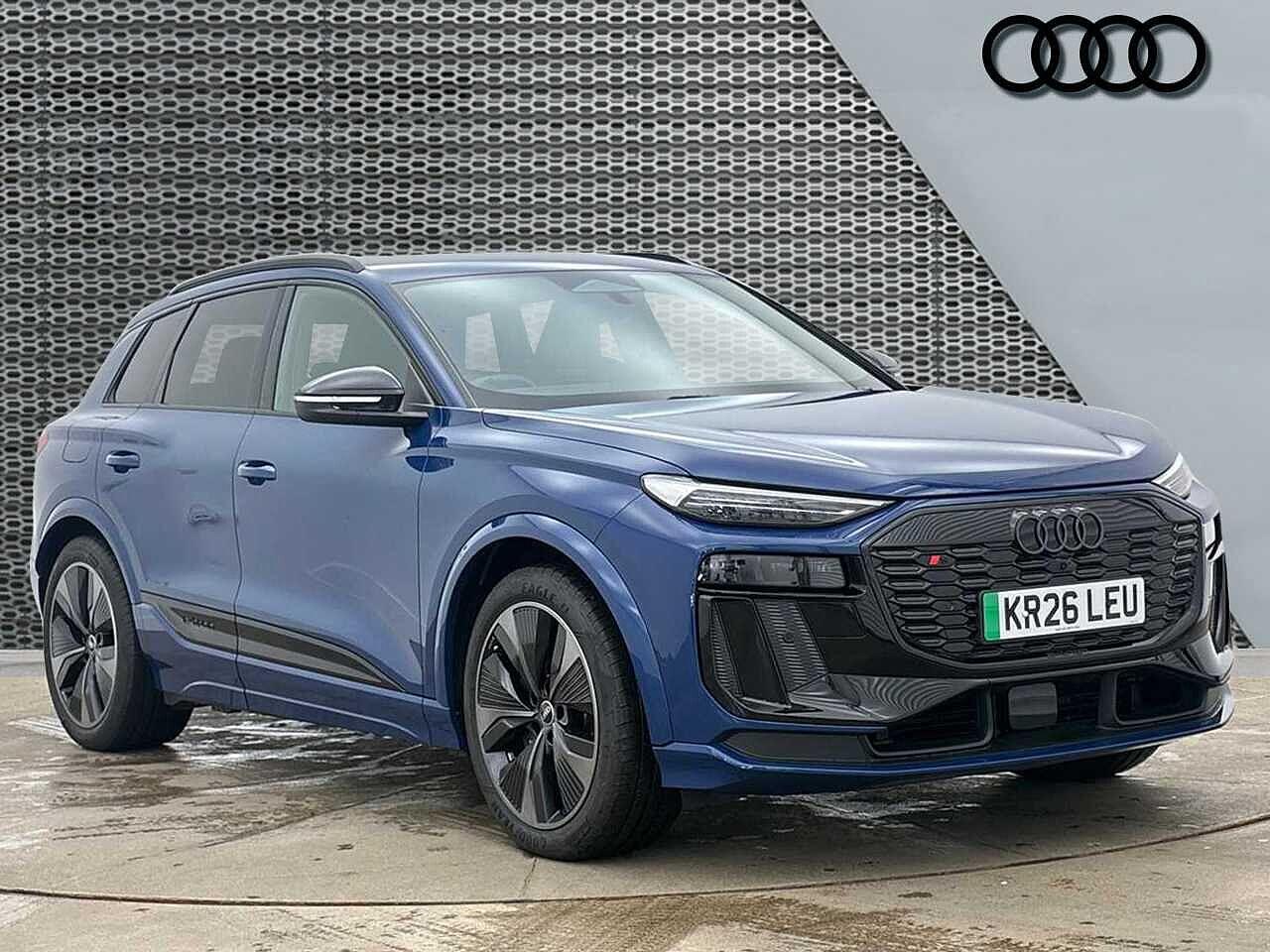 Main listing image - Audi Q6