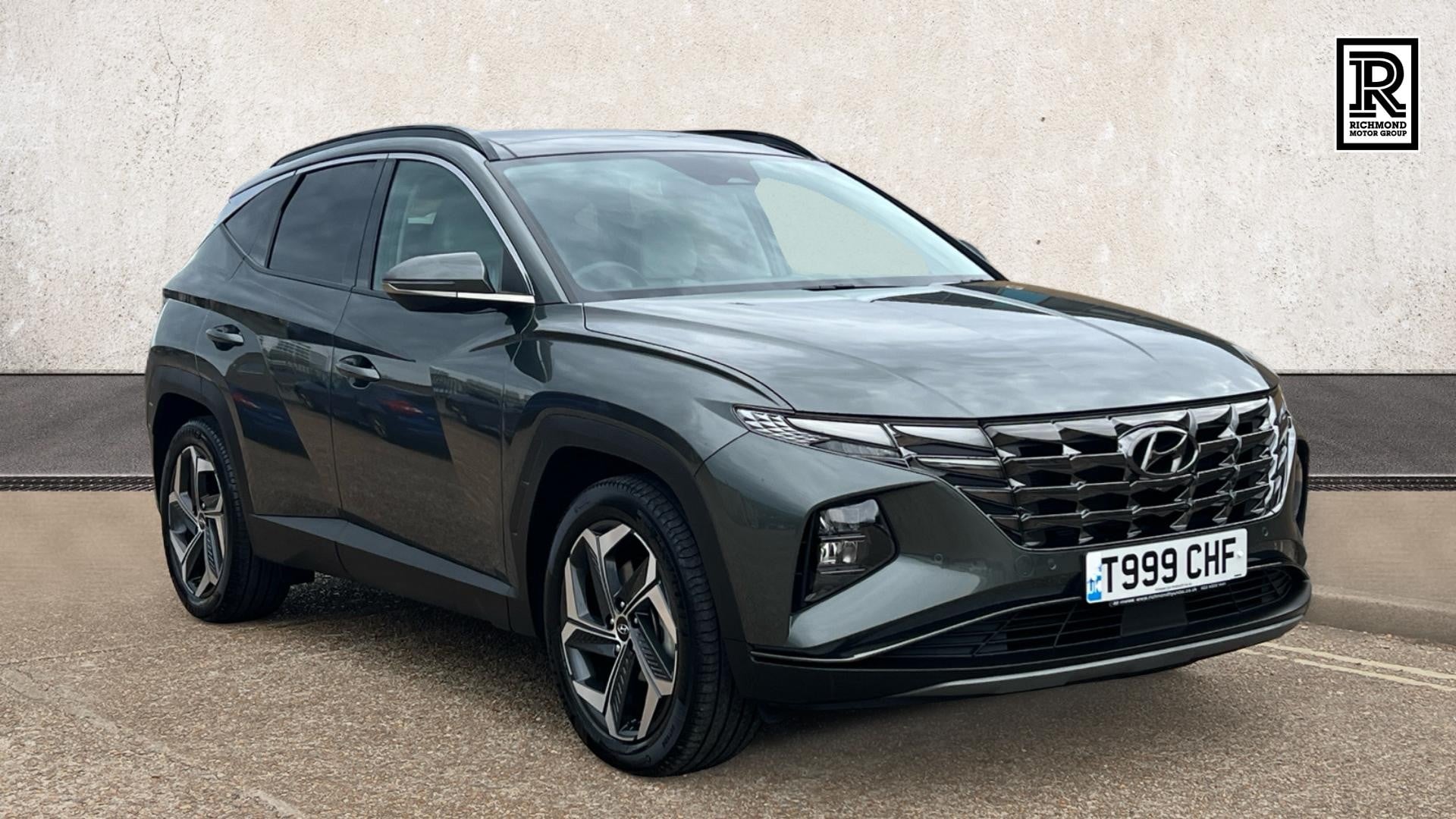 Main listing image - Hyundai Tucson