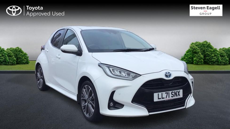 Main listing image - Toyota Yaris