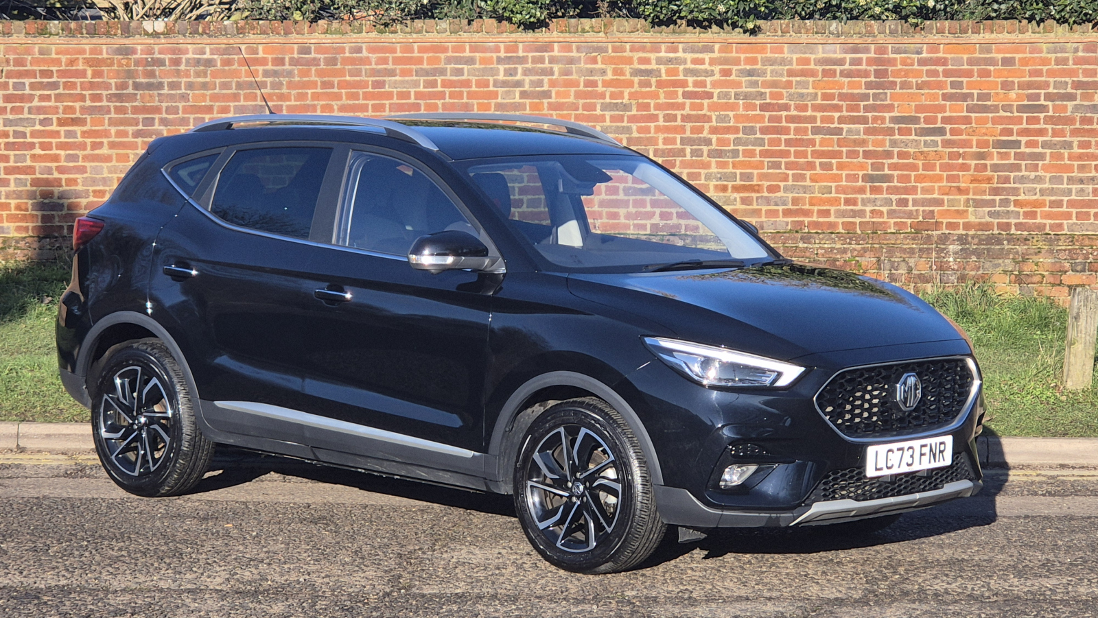 Main listing image - MG ZS