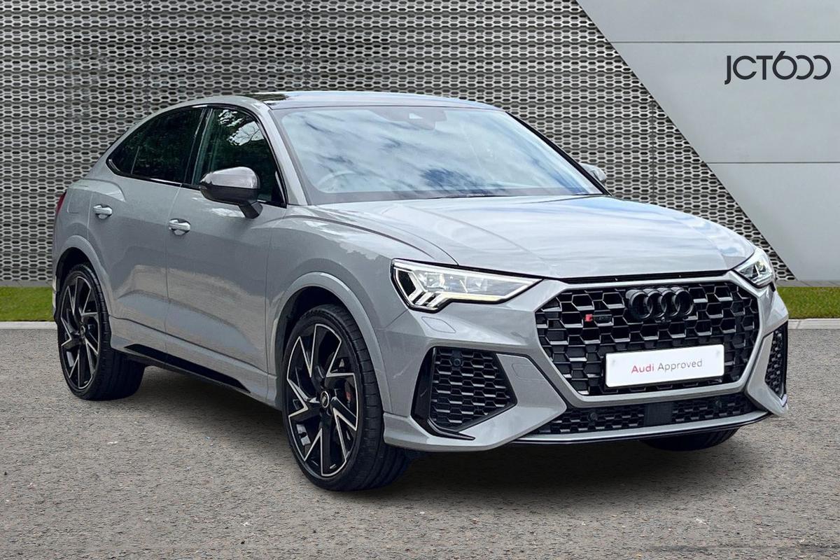 Main listing image - Audi RS Q3
