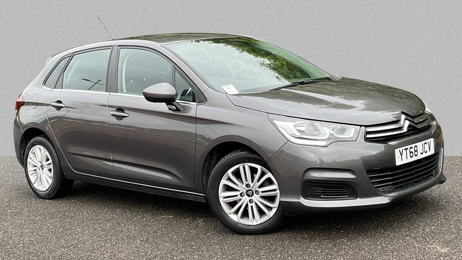 Main listing image - Citroen C4