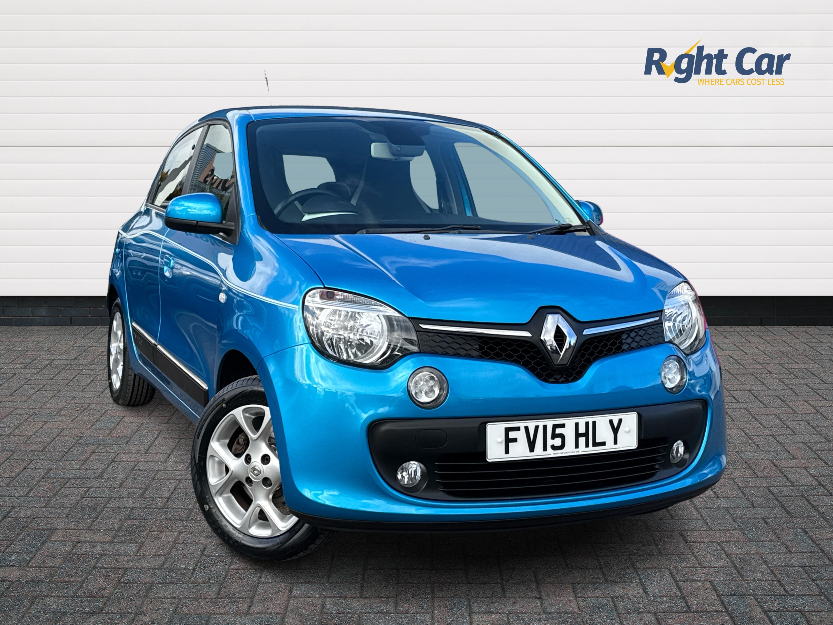 Main listing image - Renault Twingo